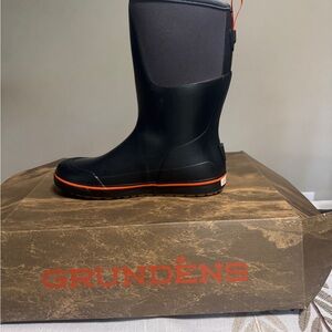 Grudens 12” Deck Boot